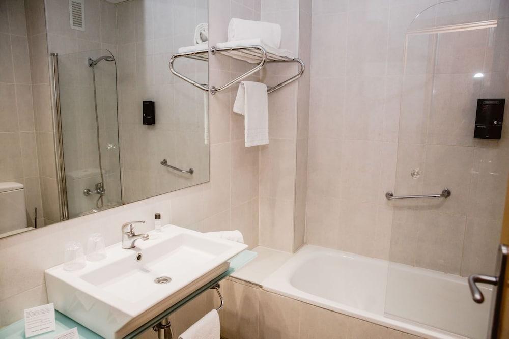 Hotel Salvevir Ejea De Los Caballeros Εξωτερικό φωτογραφία