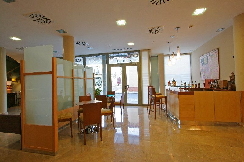 Hotel Salvevir Ejea De Los Caballeros Εστιατόριο φωτογραφία