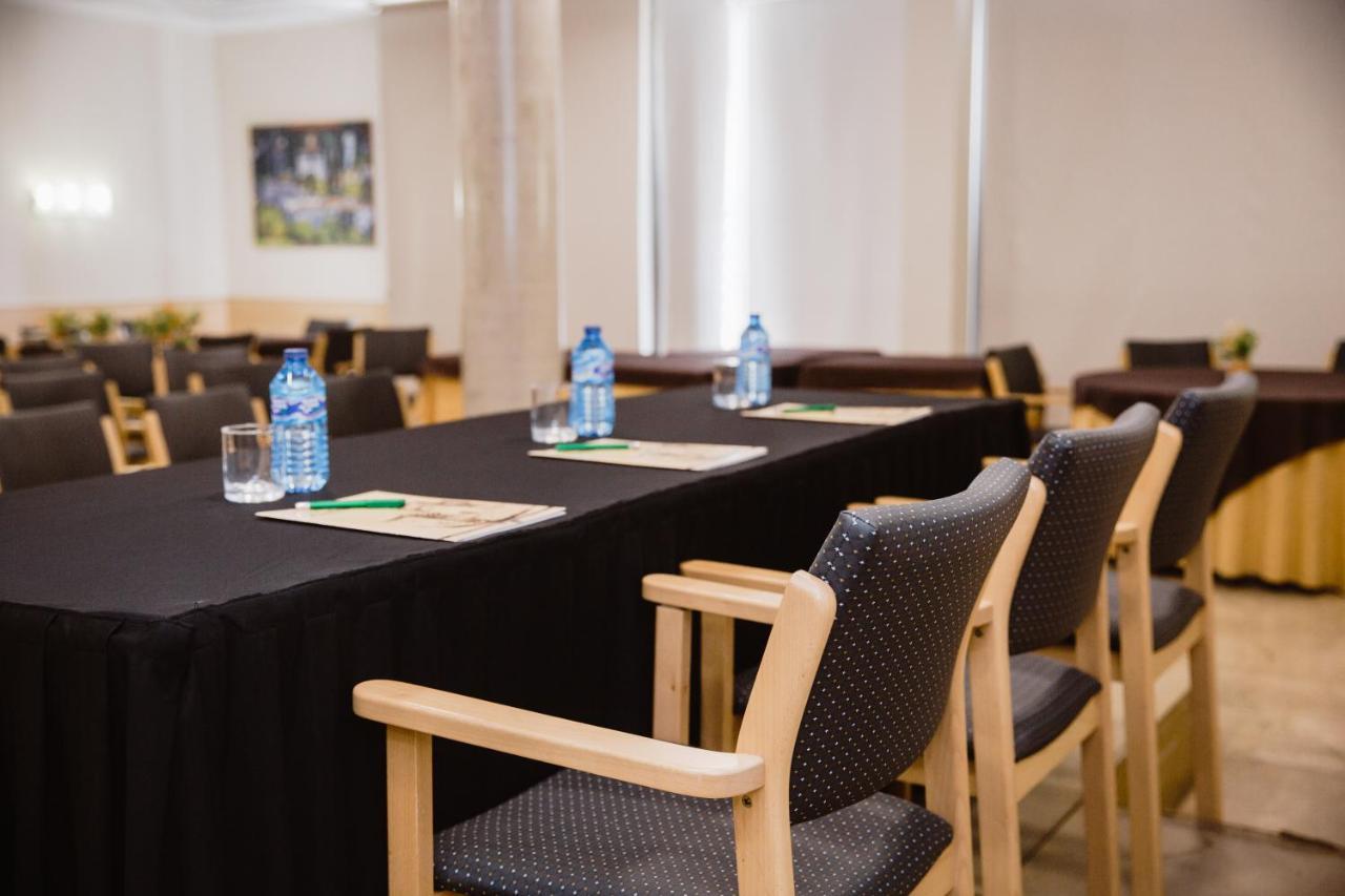Hotel Salvevir Ejea De Los Caballeros Εξωτερικό φωτογραφία